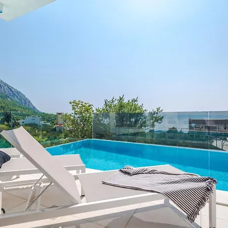 Holiday home Schoene Zvizdan Mit Infinity Pool