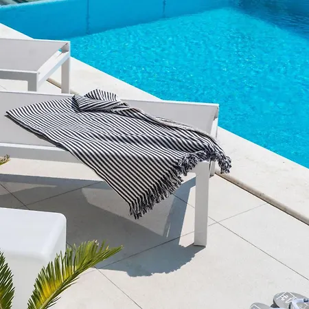 Schoene Zvizdan Mit Infinity Pool *